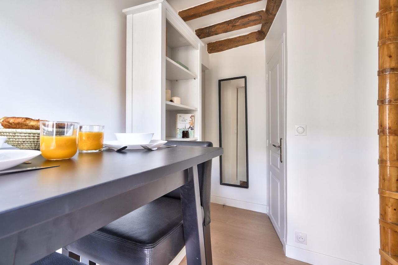 New Cocoon Duplex For 2 In The Heart Of Apartment Paris