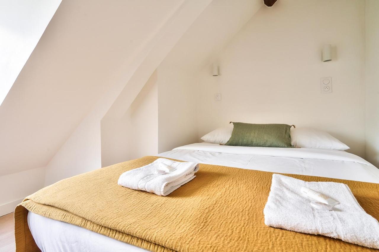 New Cocoon Duplex For 2 In The Heart Of * Paris